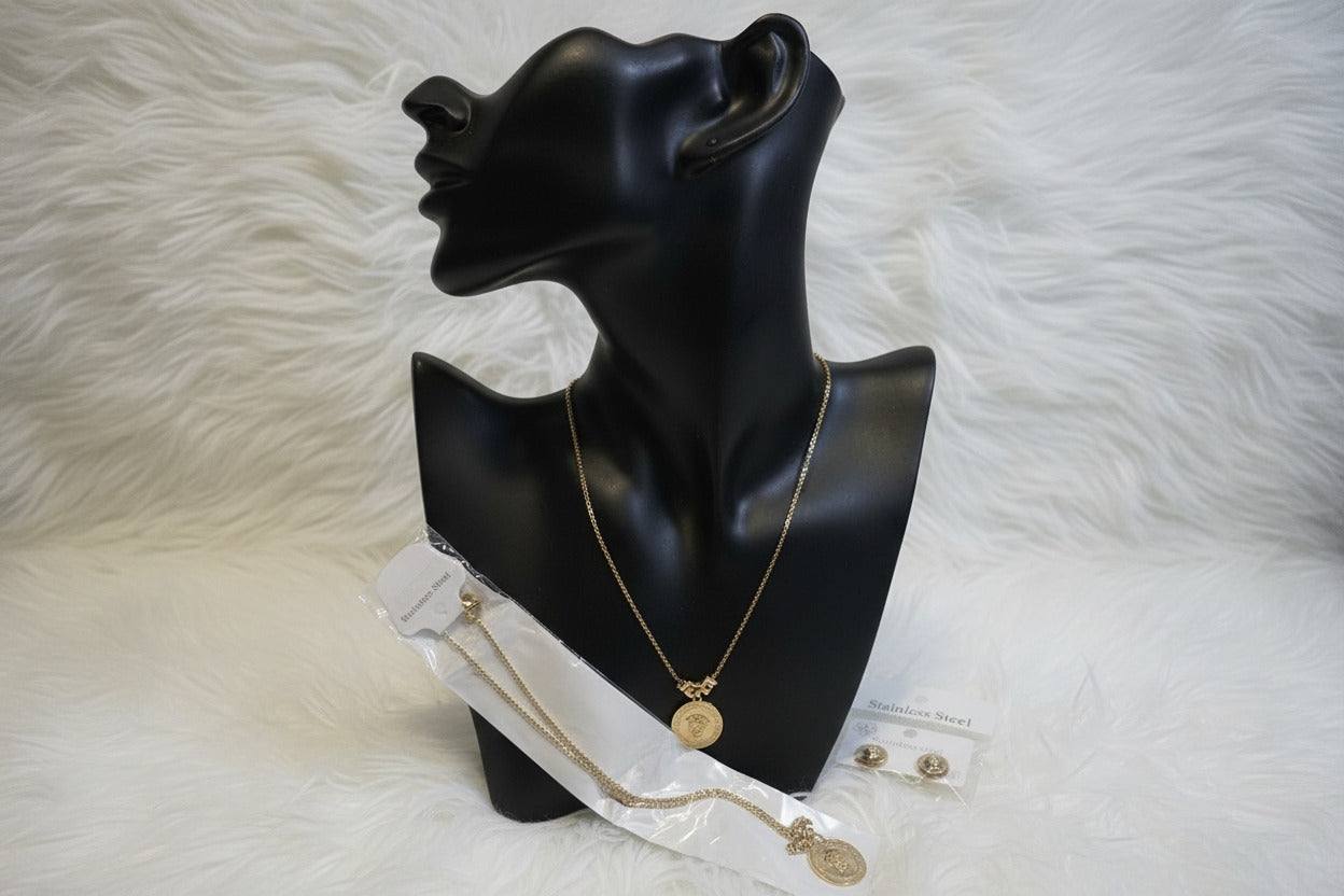 Bentix Brazilian Gold jewelry set featuring gold and silver plated necklaces, bangles, rings, and earrings with elegant Brazilian craftsmanship