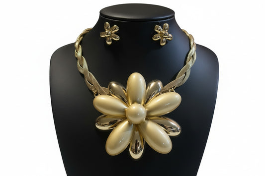 Gold Flower-Shape brooch necklace,bangle,earrings